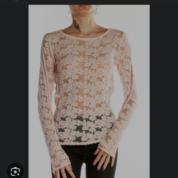 Free People Tops - ■Sold Free People pale Pink Top size small/Medium